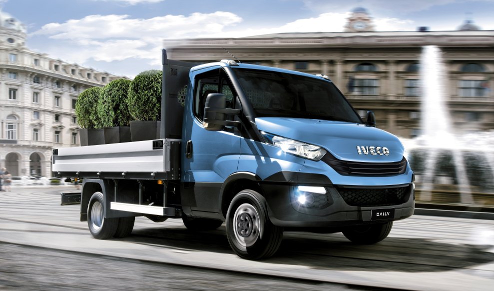 IVECO DAILY E6 Z PAKIETEM UBEZPIECZENIOWYM!